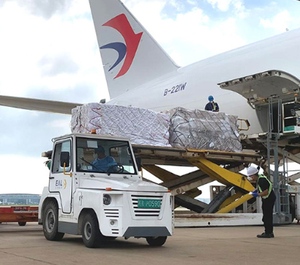 รถยกไฟฟ้า EPQ300 30Ton สำหรับสัมภาระสนามบินลากจูงการบินสถานีรถไฟการประชุมเชิงปฏิบัติการ - Product Image 6