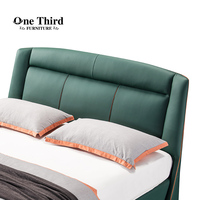Lits King Size de luxe en bois de qualité supérieur pour dortoir Lits modernes simples d'hôtel