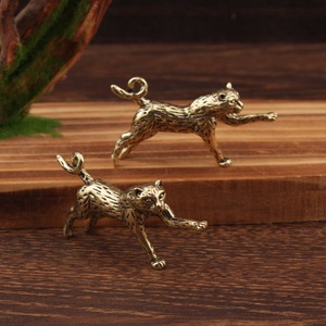 Brass Cat Animal Figurines Tabletop Decor Home <b>Ornament</b> Chinese Retro Style <b>Small</b> Copper Sculpture - Product Image 2