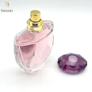 Frasco de perfume de vidro quadrado recarregável transparente vazio de alta qualidade luxuoso de 70ml