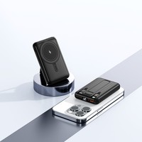 Power Bank Portabel Ultra Tipis Magnetik Double USB 10000mAh 22.5W Pengisian Cepat Layar Digital LED Kabel Pengisian Daya Terintegrasi