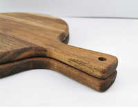 Planche à pizza ronde en bois d'acacia, personnalisable, écologique, durable, multifonctionnelle, avec poignées