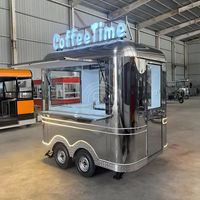 Remorque alimentaire remorquable en acier inoxydable durable, grande capacité de stockage, pour événements de restauration en extérieur, avec cuisinière à 4 roues