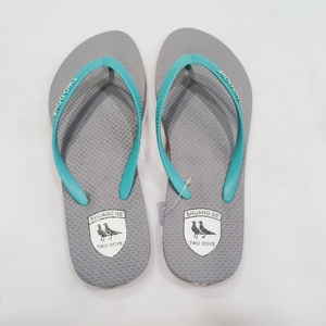 Nuevas <span class=keywords><strong>Chanclas</strong></span> de playa de verano para mujer Sandalias de Punta informal Estilo brasileño - Product Image 4
