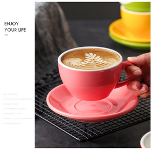 Nouvel ensemble de tasses et soucoupes à café et thé en céramique, style nordique moderne, haute qualité, personnalisable, vente en gros, pour restaurants et mariages, 2026 - Product Image 5