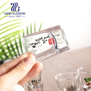 GARBO แก้วทรงสี่เหลี่ยมสไตล์เกาหลีสำหรับใส่ปาร์ตี้,แก้ววิสกี้ซูจูวอดก้าแก้วตีเกียล่าสุดคลาสสิกดีไซน์รูปลอกแบบกำหนดเองขนาด2ออนซ์ - Product Image 2