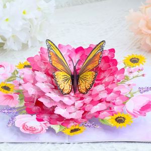 Tarjeta de Felicitación Pop-up con Diseño de Flor 3D y Mariposa - Product Image 2