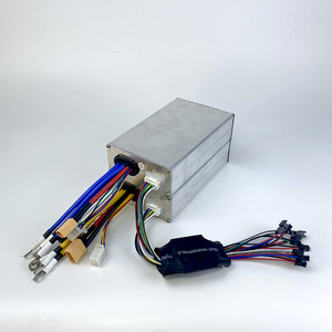 อะไหล่สกู๊ตเตอร์ไฟฟ้า รุ่น 18 มอสเฟต คอนโทรลเลอร์ 72V 60A พร้อมจอแสดงผลและคันเร่ง สำหรับมอเตอร์คู่ 8000W 10000W - Product Image 1
