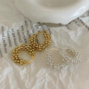 Boucles d'oreilles en métal enveloppées autour de l'oreille, design de niche féminin, rétro, simple, toutes occasions, boucles d'oreilles tendance - Product Image 5