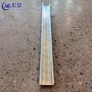 Machine de formage de profilés CD UD HAUAN certifiée CE ISO 50 75 100, contrôlée par PLC, avec moteur à engrenages et roulement, pour plaques de plâtre légères, facile à utiliser - Product Image 5