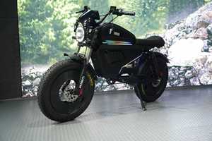มอเตอร์ไซค์ US Stock Fat Tire 200 กม./ชม. 1500W 48V 60AH เชื่อมต่อ NFC ปลดล็อคป้องกันการโจรกรรม - Product Image 4