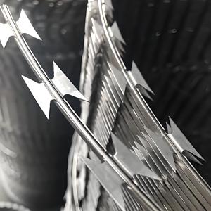 Bobina de alambre de púas de afeitar <span class=keywords><strong>Concertina</strong></span> de alambre de hierro galvanizado a la venta - Product Image 3
