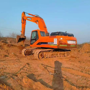 รถขุดตีนตะขาบ Doosan DH300LC-7 มือสอง สภาพดี ราคาถูก 30 ตัน มอเตอร์ประสิทธิภาพสูง ขาย - Product Image 1