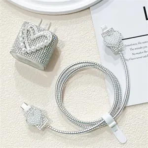 Housse de <span class=keywords><strong>chargeur</strong></span> de luxe Love Heart Diamond Set pour <span class=keywords><strong>IPhone</strong></span> <span class=keywords><strong>11</strong></span> 12 13 14 <span class=keywords><strong>18W</strong></span>-20W Sparkle Clear Charge Protection Cover Charger Sleeve - Product Image 1