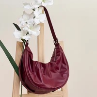 Sac fourre-tout décontracté de luxe pour femme, design de niche, en cuir véritable, fermeture éclair durable, polyvalent pour femme