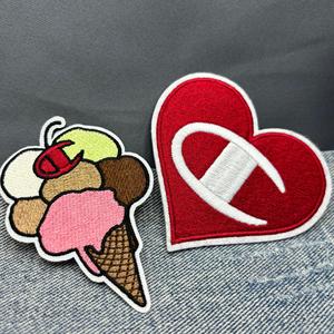 رقعة مطرزة مخصصة بشعار العلامة التجارية صديقة للبيئة، شارة ملابس منسوجة، رقعة قماشية مطرزة قابلة للكي للحقائب والقبعات - Product Image 1