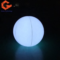 Ballon de plage gonflable coloré en PVC avec éclairage LED, télécommande, ballon à lancer pour concert et fête
