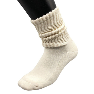 <span class=keywords><strong>Calzini</strong></span> Invernali di Alta Qualità in Cotone Spesso Traspirante per Ragazze, Uso Quotidiano, Lunghezza Equipaggio con Logo sul Corpo e sul Polsino - Product Image 2