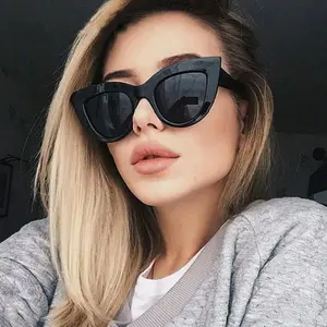 Thương Hiệu Thiết Kế New Cat Eye Phụ Nữ Sunglasses Tinted Ống Kính Màu Cổ Điển Hình Sun Glasses Nữ Eyewear