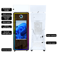 Machine Photobooth Portable avec Miroir, Écran Tactile 32 Pouces, Coque de Photobooth, Appareil Photo Reflex Numérique, Accessoires Photo Tapis Rouge pour Mariages et Événements