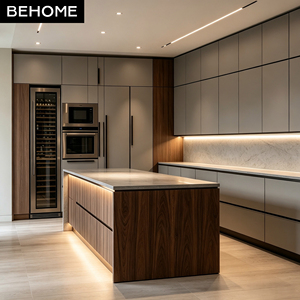 <span class=keywords><strong>Meuble</strong></span> de cuisine moderne sur mesure avec îlot central et emplacement encastré pour réfrigérateur à vin, pour projets de mobilier de cuisine, appartement, hôtel, villa - Product Image 1