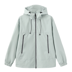 Chaqueta personalizada con logo para hombre y mujer, deportiva, de una sola capa, repelente al agua, informal, estilo Joker, de alta calidad, para primavera y otoño. - Product Image 1