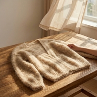Fil à tricoter doux et moelleux en mélange de mohair et de nylon, effet très poilu, pour les vêtements d'automne et d'hiver