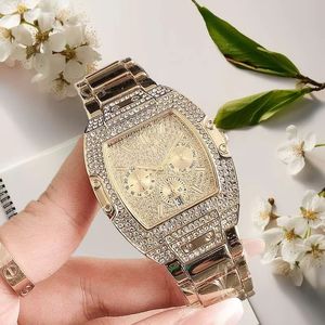 Montre pour femme en alliage doré sertie de diamants, bracelet en cuir de crocodile, mouvement à quartz, affichage multifonctionnel de la date, verre luxueux - Product Image 2