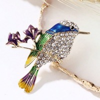 Broche Épervier Colorée Adorable et Tendance, Broches d'Oiseaux, Épingle de Col, Accessoires Vestimentaires pour Femme, Cadeau de Fêtes