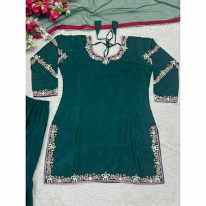 Conjunto de traje de fiesta de diseñador para mujer con trabajo de bordado pesado - Product Image 1