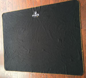 Vliegtuig <span class=keywords><strong>Promo</strong></span> Op Maat Geborduurd Logo Polyester Polar <span class=keywords><strong>Fleece</strong></span> Deken Reisdekens - Product Image 2