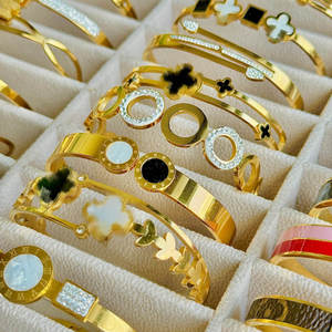 Wholesale Stainless Steel Open <b>Bracelet</b> Jewelry Lucky Gold Four Leaf Clover Bangle <b>Cuff</b> <b>Bracelet</b> for Women and Girls - Product Image 2