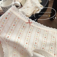 Celana Dalam Katun Antibakteri Rajutan Gaya Jepang 7A untuk Wanita dan Remaja Putri, Motif Bunga, Bernapas, Gusset Lebar, Pinggang Sedang
