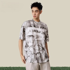 T-shirts d'été premium pour hommes, style streetwear américain, coupe ample, bords effilochés, finition batik cirée et vieillie - Product Image 1