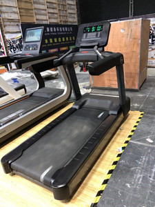 Gym Equipment Curved <b>Running</b> Cardio Fitness <b>Machine</b> EM8400 Gym Equipment <b>Machine</b> EM8400 EM8400 Gym Equipment - Product Image 6