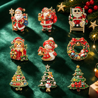 Preciosos broches navideños de esmalte con diseño de muñeco de nieve para mujer, unisex, con diamantes de imitación, personaje navideño, broches para fiesta de Año Nuevo, regalos