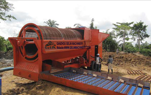 وحدة معالجة المعادن عالية الأداء مع نظام إعادة تدوير المياه المتكامل، غسالة أسطوانية دوارة لاستخراج الذهب من الرواسب - Product Image 2