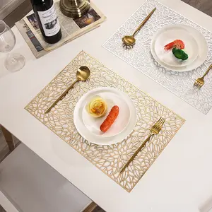 Pressed Gold PVC Vinyl Metallic Placemats Wedding Accent Centerpiece Placemats Cutwork Hollow Out Decorative Dinning Table Mats