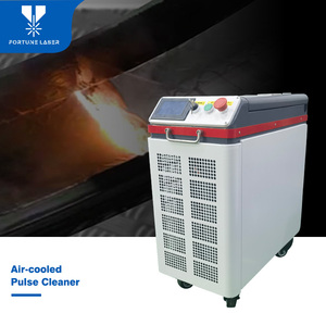 Macchina Portatile per Pulizia <span class=keywords><strong>Laser</strong></span> 100w-300w Raffreddamento ad Aria Macchina <span class=keywords><strong>Laser</strong></span> Manuale per Rimozione <span class=keywords><strong>Ruggine</strong></span>/Vernice su Metallo - Product Image 2