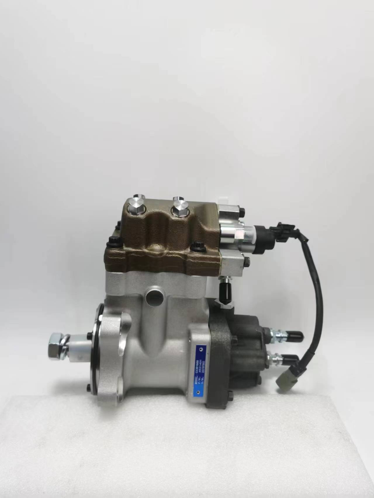 NEW Fuel injection pump 3973228 4921431 for Cummins Isle 9.5  L8.9 G8.3 6C8.3 QSC8.3 CM554  common rail pump 3973228 4921431