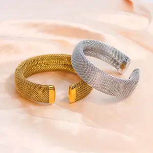 Vintage 18K Gold Plated Stainless Steel Dubai Mesh Bangle 18MM Wide Waterproof C Shaped Chunky Bracelets For Women YF3482