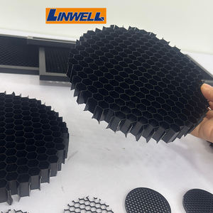 Panel <span class=keywords><strong>de</strong></span> panal <span class=keywords><strong>de</strong></span> aluminio con núcleo <span class=keywords><strong>de</strong></span> panal preimpregnado con lámpara Photoflood <span class=keywords><strong>Tela</strong></span> <span class=keywords><strong>de</strong></span> fibra <span class=keywords><strong>de</strong></span> vidrio e iluminación <span class=keywords><strong>de</strong></span> persiana Precio <span class=keywords><strong>de</strong></span> núcleo <span class=keywords><strong>de</strong></span> aluminio - Product Image 1