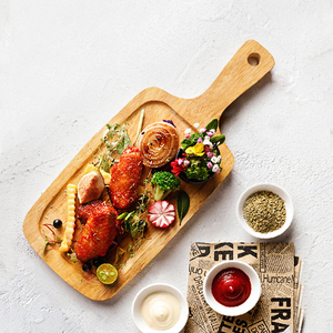 Planche à steak en bois avec poignée pour servir et couper les aliments, style simple, cadeau personnel - Product Image 2