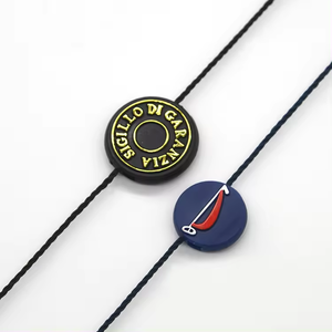 맞춤형 스타일 고도 품질 플라스틱 행 태그 나일론 로프 밀봉 잠금 시계 라벨 양각 로고 문자열 - Product Image 5