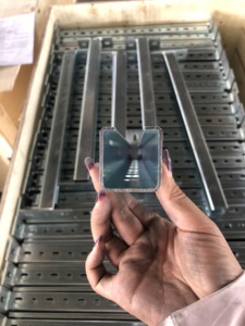 Vente directe usine : Supports de montage solaire à bras cantilever, avec fixation antiseismique pour profilés - Product Image 4