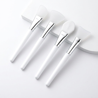 Tifanso – Lot de 4 pinceaux applicateurs souples en silicone pour masque facial, boue, argile, lotion corporelle, crème BB – Réutilisables, faciles à nettoyer, doux et délicats pour le fond de teint