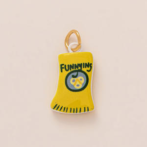 จี้ห้อยคอเคลือบสีมันวาว ทำจากสแตนเลสอย่างดี ลายซีรีส์ขนมขบเคี้ยวอังกฤษ Manna สำหรับตกแต่งสร้อยคอ - Product Image 4