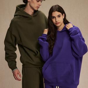 <span class=keywords><strong>Sudadera</strong></span> de marca de moda de terciopelo suelto Conjunto de <span class=keywords><strong>sudadera</strong></span> y pantalones de marca de moda con capucha para hombre - Product Image 4