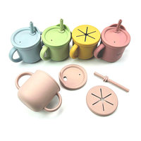 Tasse à collation en Silicone pour bébé, récipient pour aliments pour tout-petits sans déversement, tasse pour bébé en Silicone avec couvercle et paille