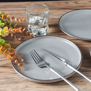 Set Peralatan Makan Keramik Modern Bentuk Tidak Beraturan Gaya Eropa Tahan Lama Tahan Panas Piring Dessert Keramik Kustom - Product Image 3